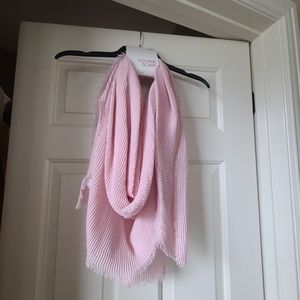 Dusty pink scarf